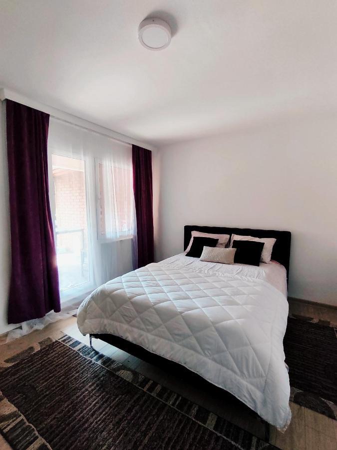 Spacious And Modern Apartment In Town Center Konjic Buitenkant foto