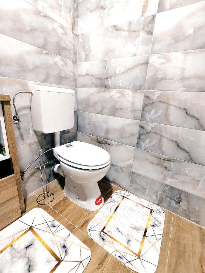 Spacious And Modern Apartment In Town Center Konjic Buitenkant foto