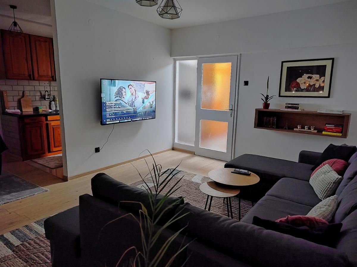 Spacious And Modern Apartment In Town Center Konjic Buitenkant foto