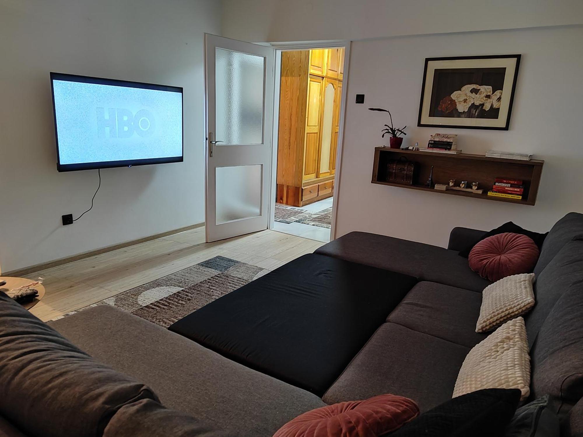 Spacious And Modern Apartment In Town Center Konjic Buitenkant foto